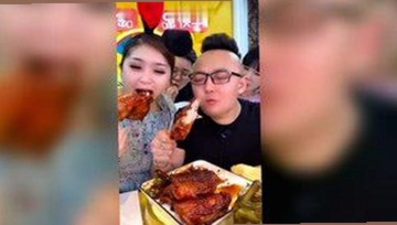 小丽逆袭成星：为了吃瓜入圈却意外走红，娱乐圈新话题引热议